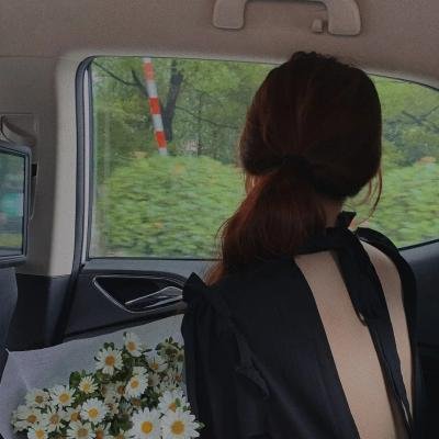 反套路恋综顶流小花难招架