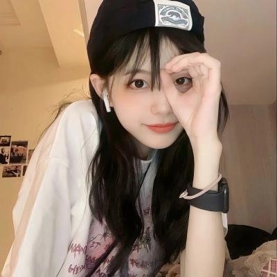 在拥挤的房间拥抱